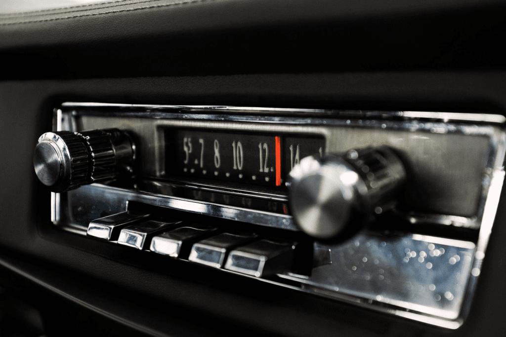 radio za auto 2