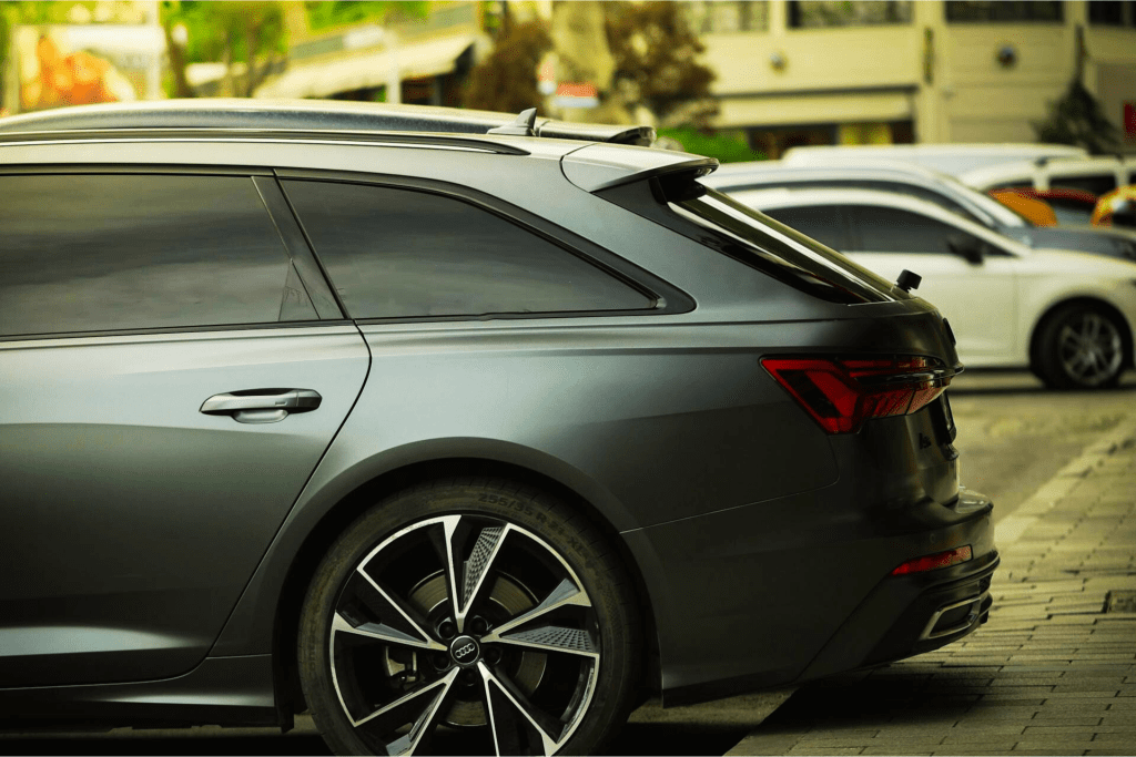 1. Audi A6