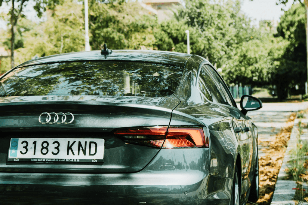 2. Audi A6