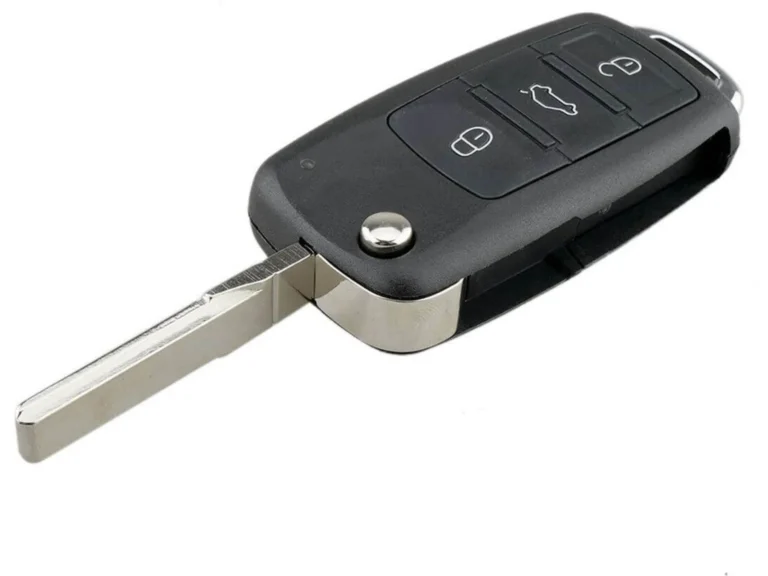 888 Car Accessories kućište E63-AP000 za preklopni ključ Volkswagen sa tri tastera
