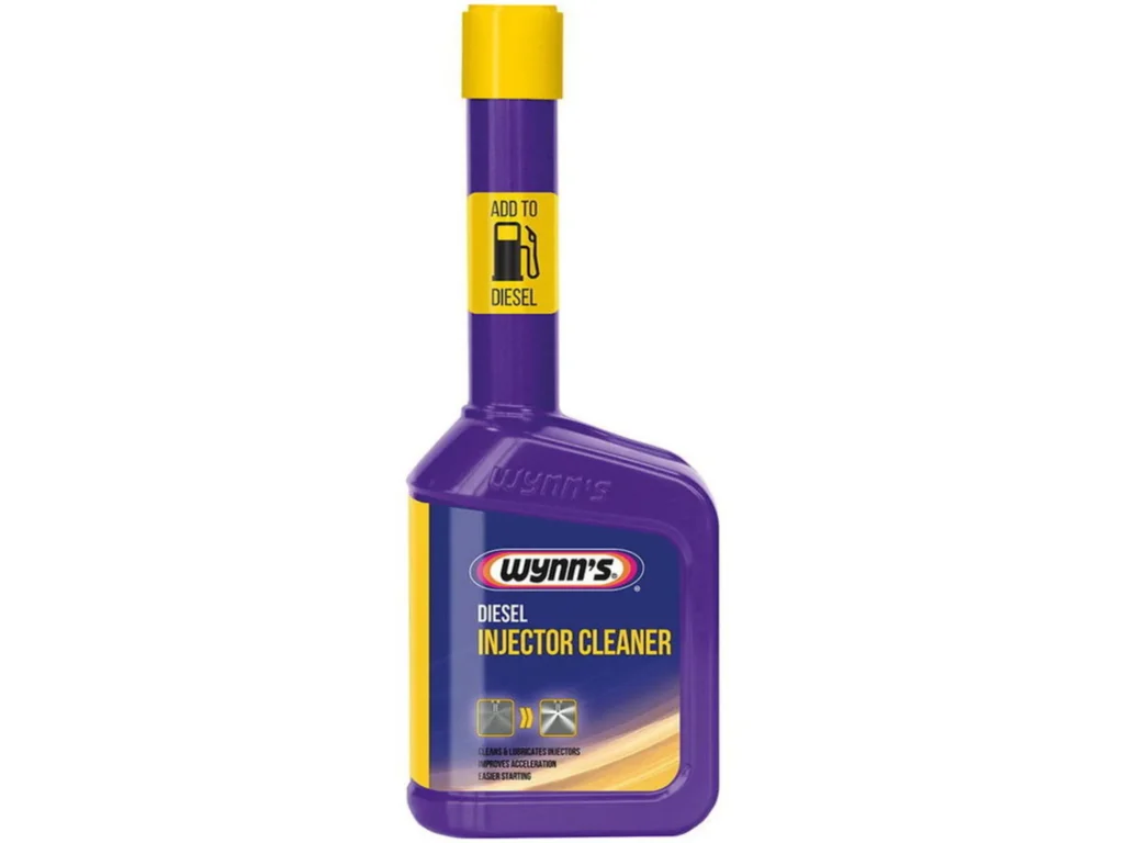 Wynns Injector Cleaner for Diesel Engines, ljubičasta boca od 325 ml sa natpisom Add to diesel